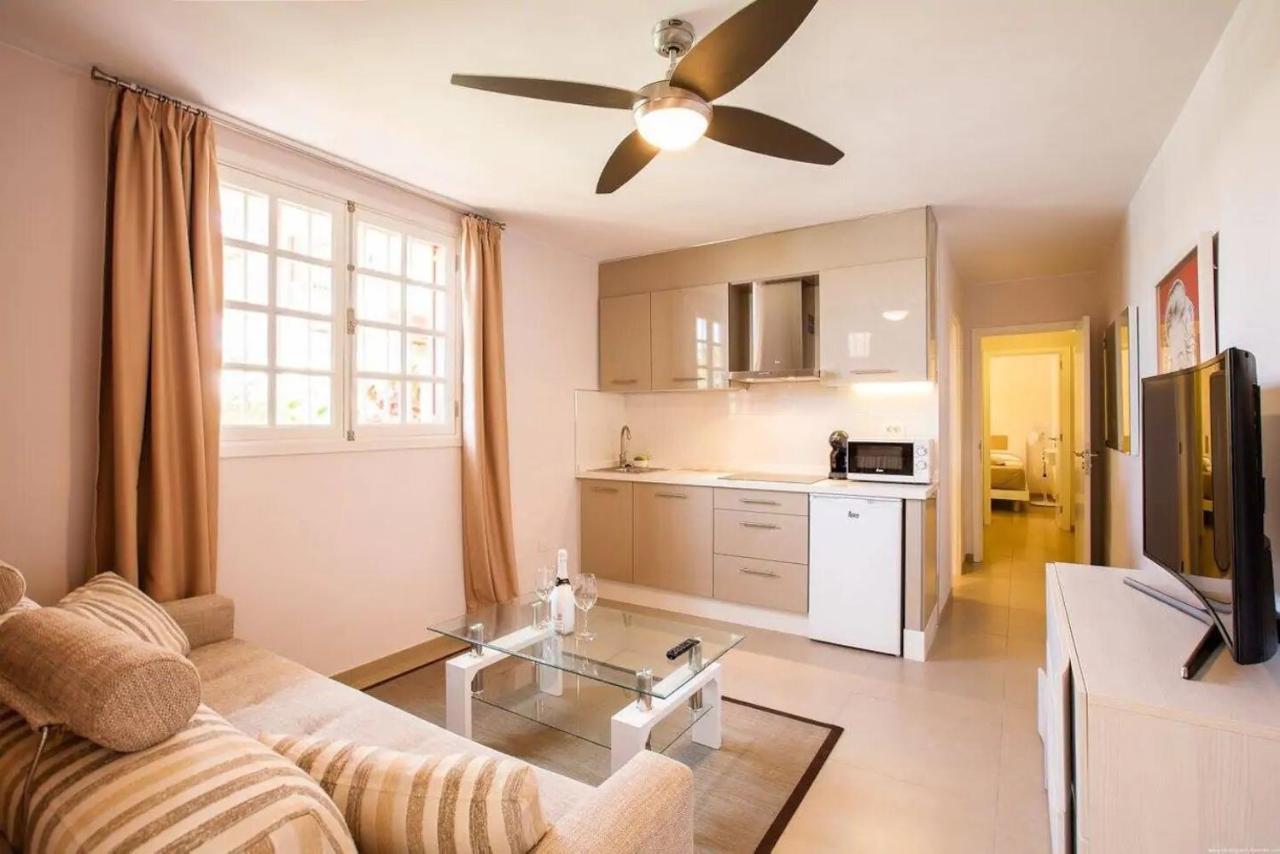 1 Bedroom Apartment For 4 People In Tenerife Costa Adeje Dış mekan fotoğraf