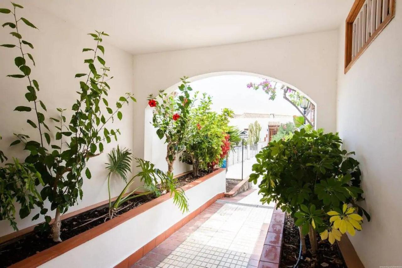 1 Bedroom Apartment For 4 People In Tenerife Costa Adeje Dış mekan fotoğraf
